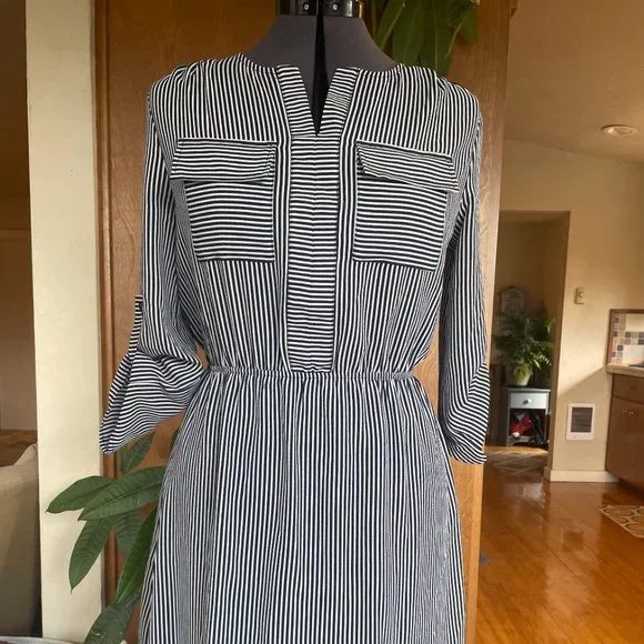 Robe Monteau Los Angeles Rayée Noir Et Blanc Taille S - Coupe Trapèze
